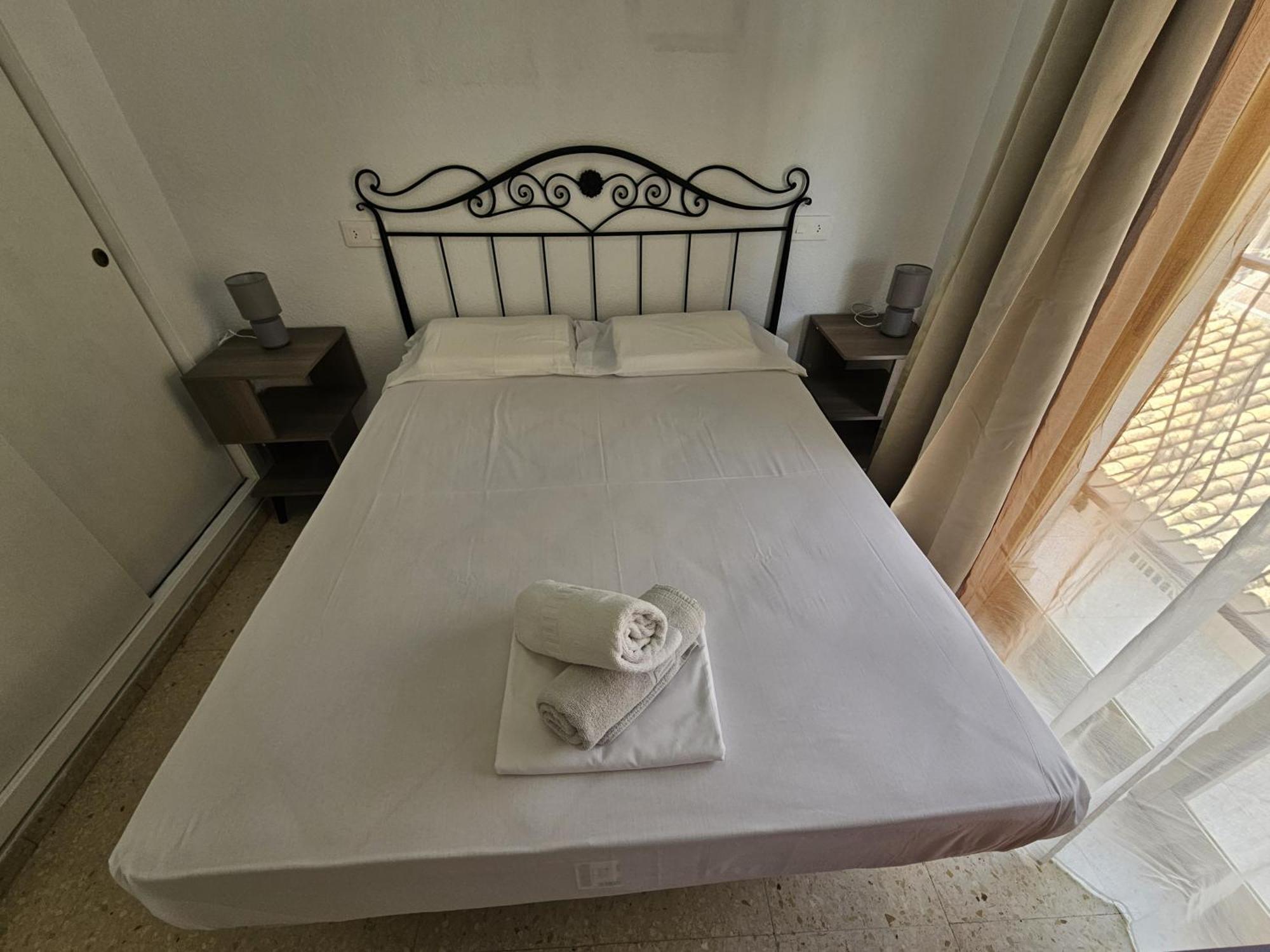 Apartamento Sonia If Benidorm Bagian luar foto